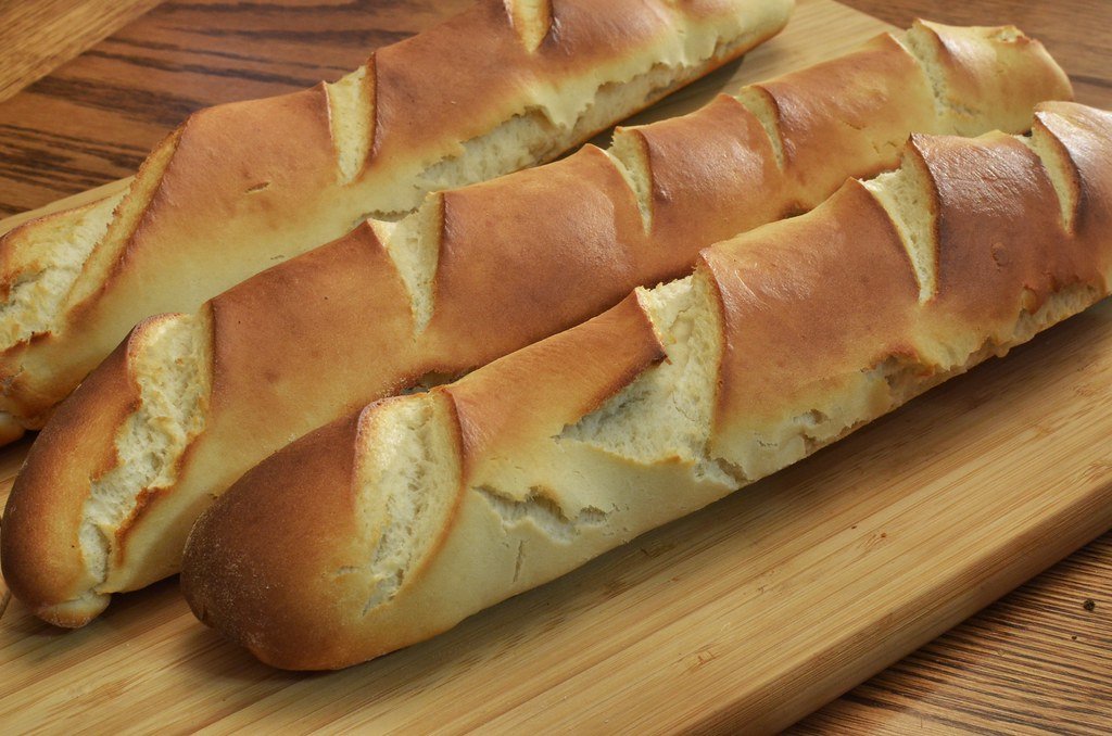 Kahvaltı İçin Ekmek Miktarı Nasıl Hesaplanır? için temsili ekmek görseli